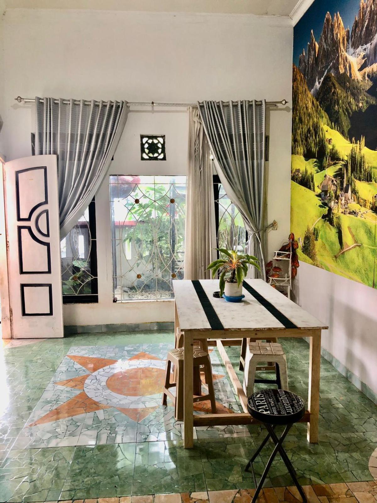 Ohana Homestay Banyuwangi Баньюванги Экстерьер фото
